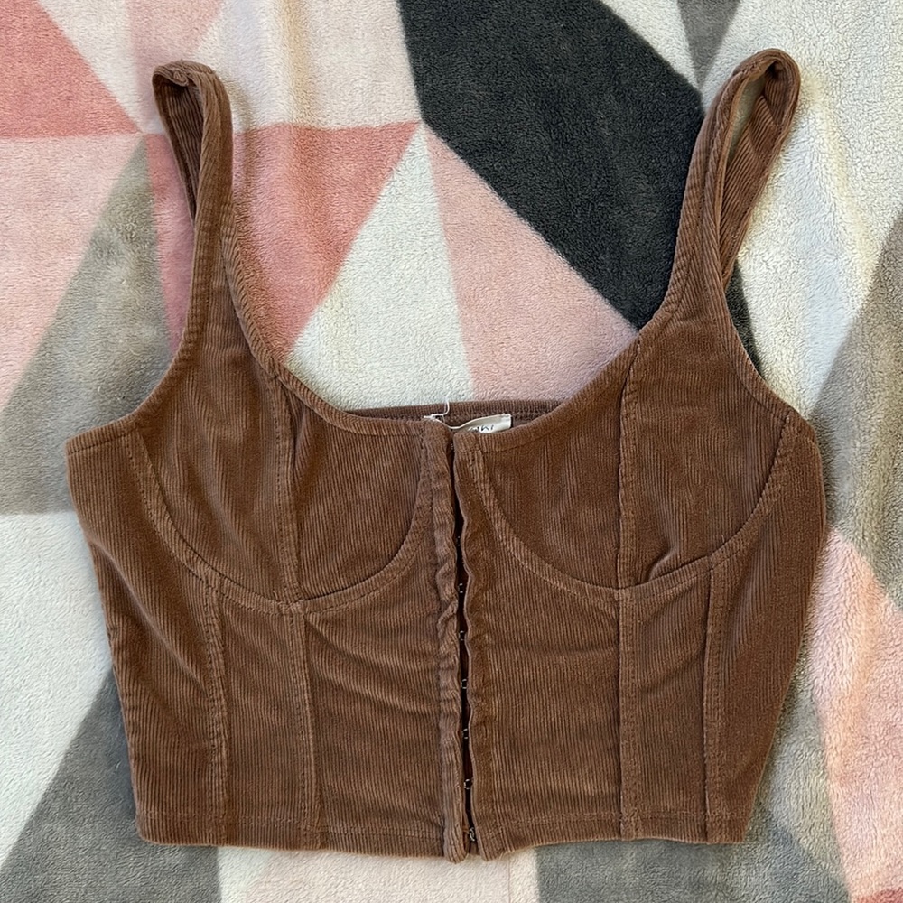 ❗️SALE❗️ 3x$25 Cute corset style soft crop top